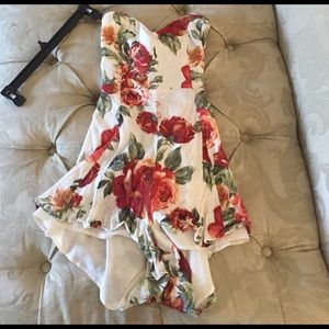 Strapless floral romper