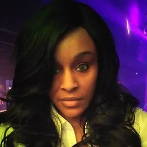 Meet your Posher, Nyree