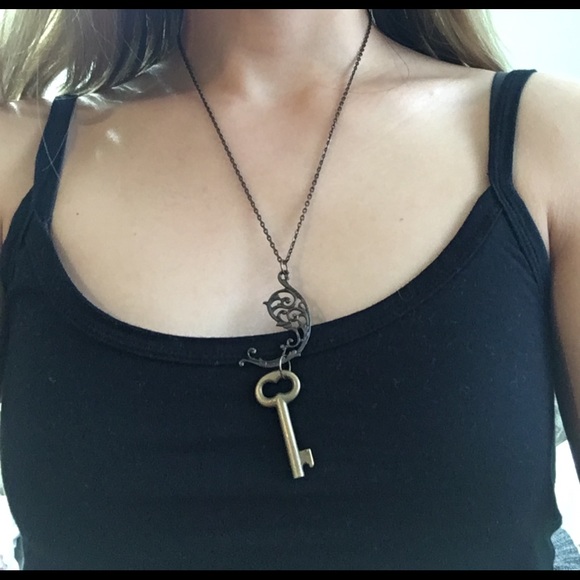 Key necklace - Picture 2 of 2