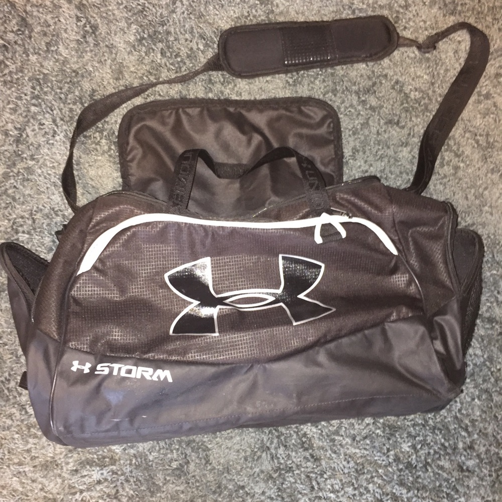 Under armor duffel