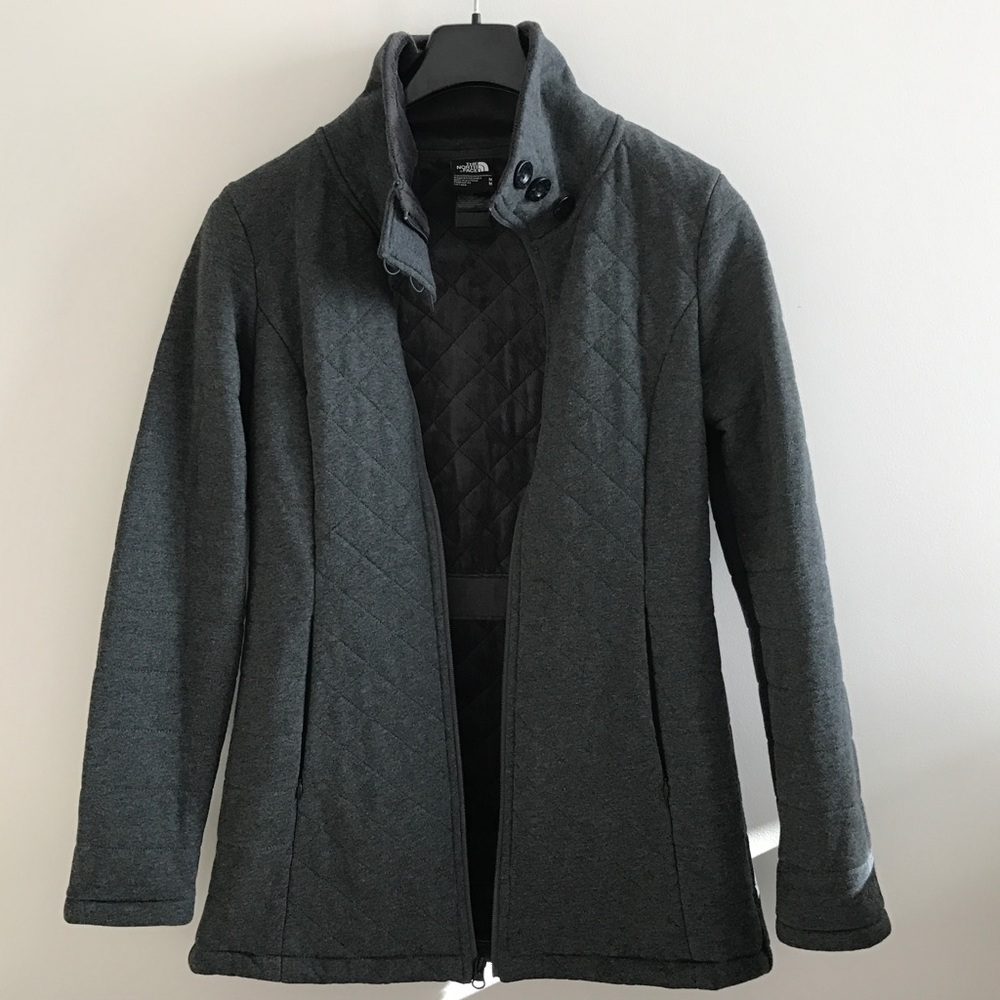 North face extra warm and long jacket.