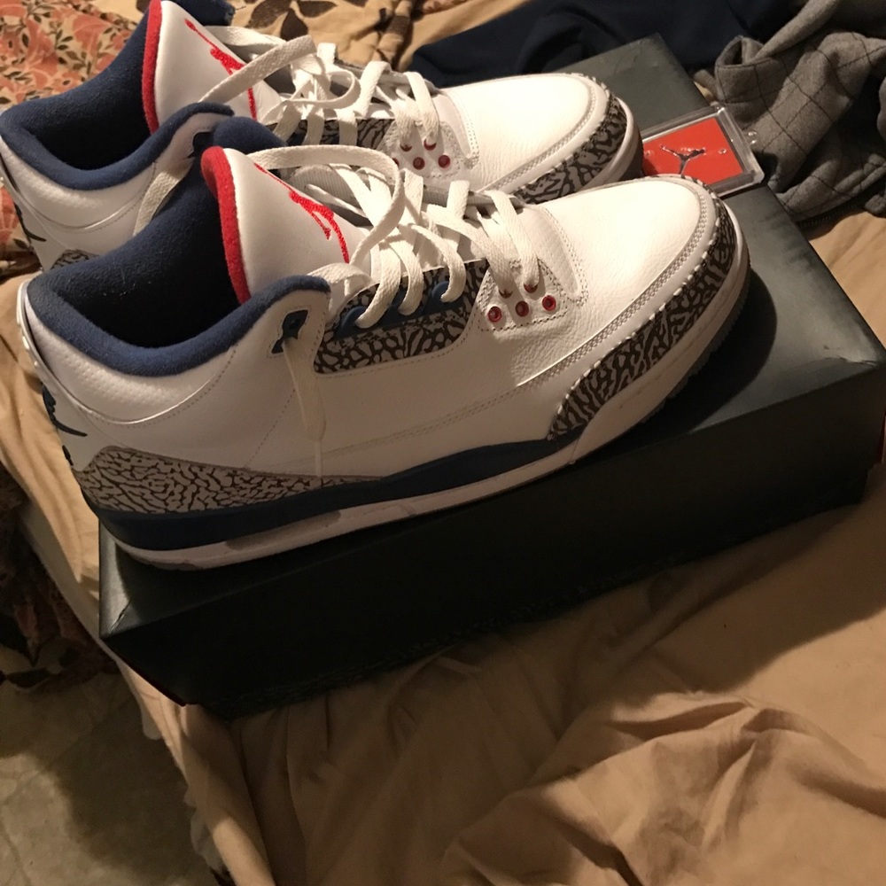 Retro Jordan 3 Og's true blue