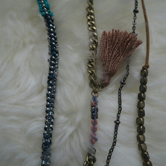 LOFT Beaded w/ Tassels and Vintage Necklace Bundle - Picture 6 of 7