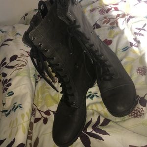Combat Boots NWOT