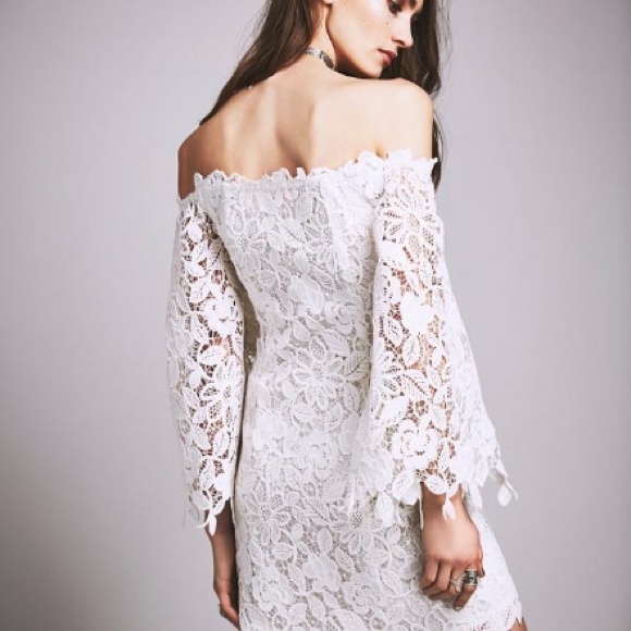 *NWT* Free People Dusk lace dress - Picture 3 of 4