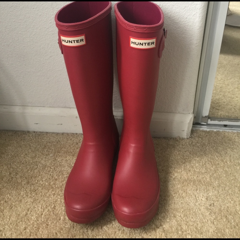 Hunter Rain boots size 6 Medium Height