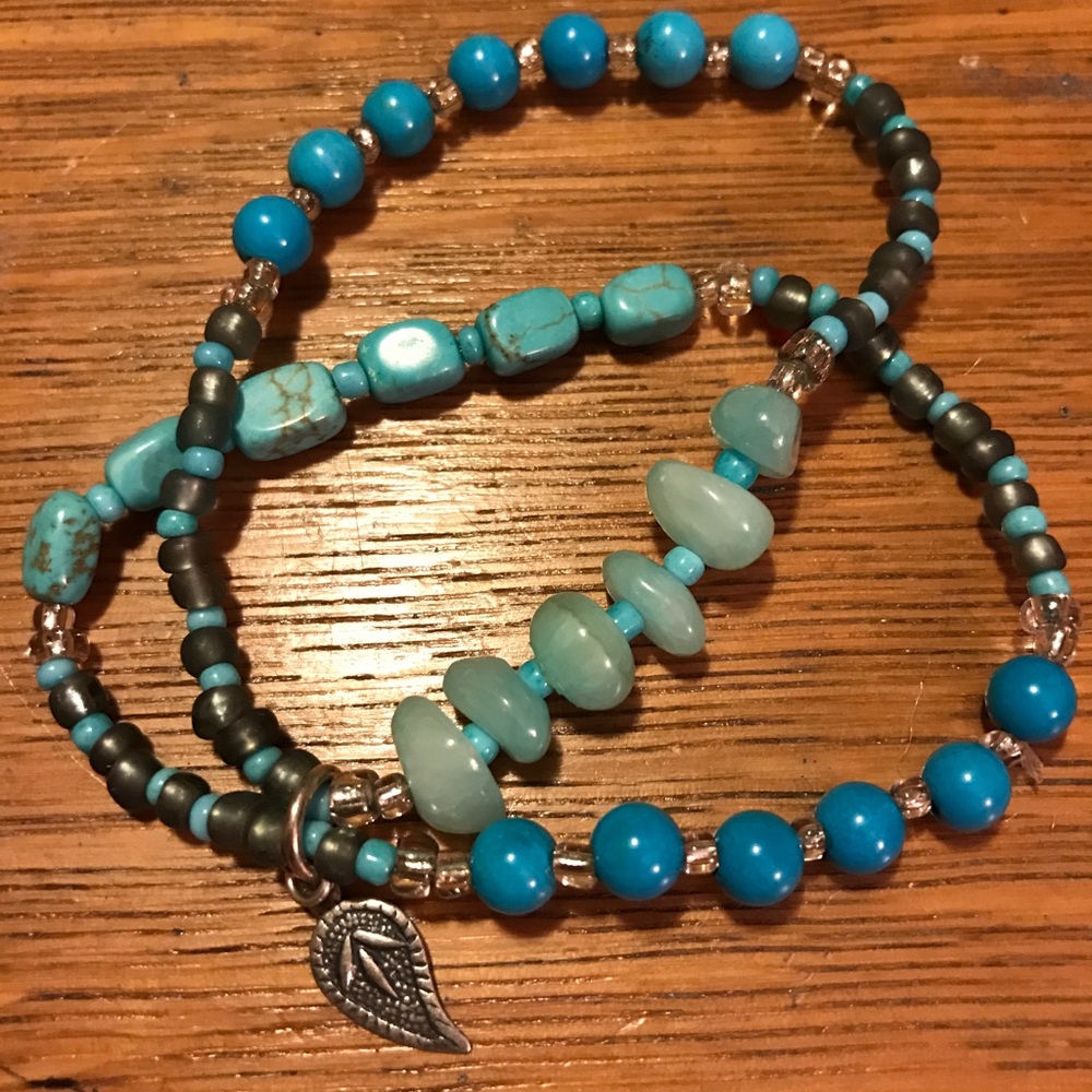 4 turquoise bracelets