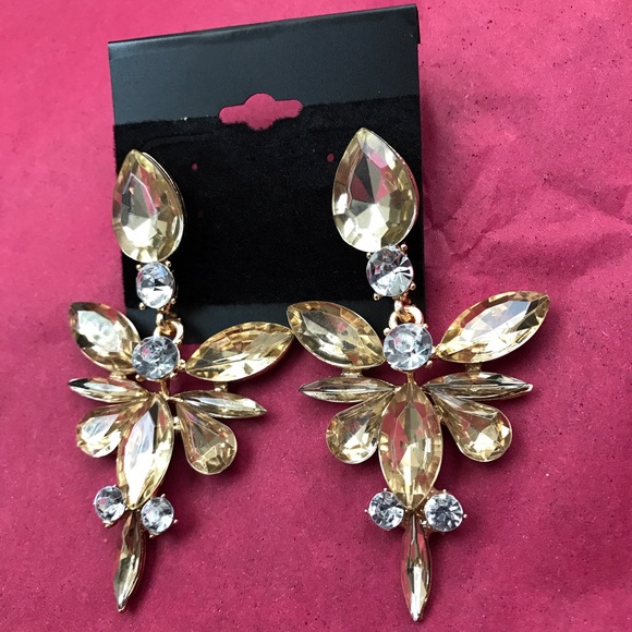 Fabulous Crystal Statement Earrings Beautiful - Picture 2 of 3