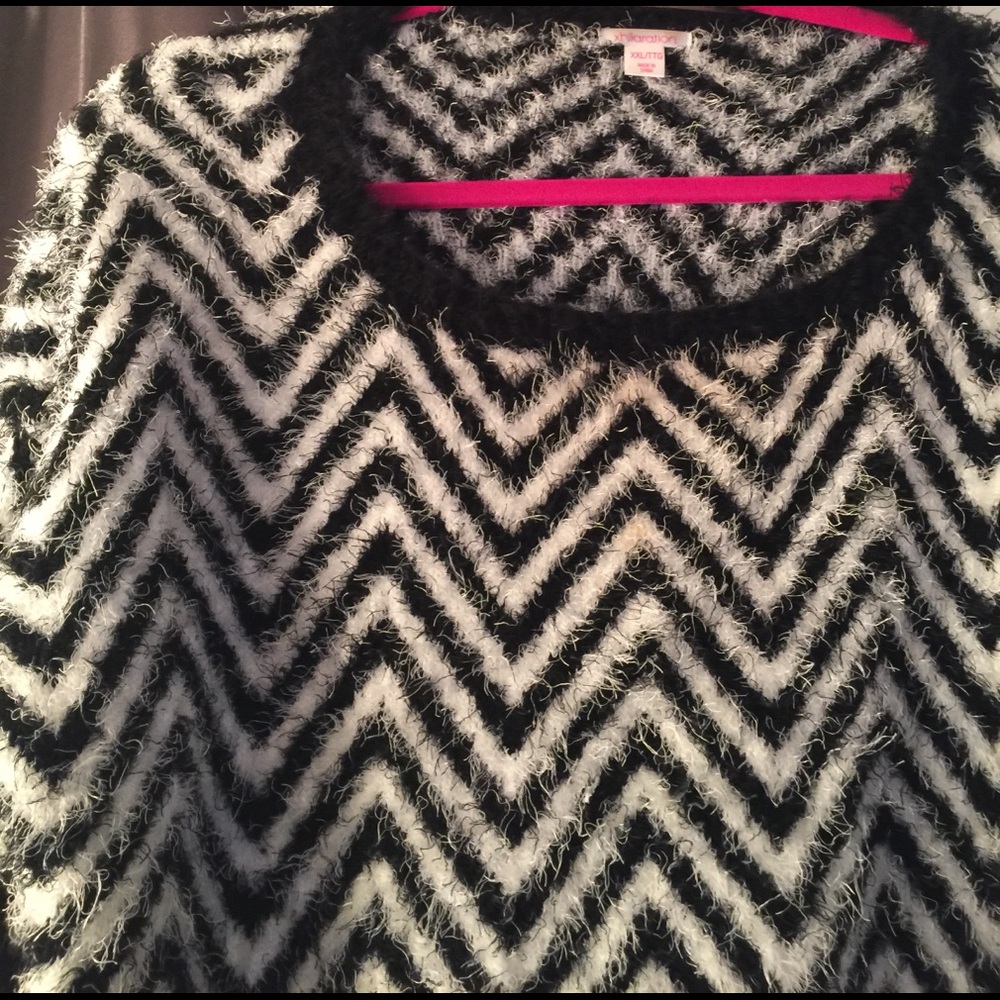 Crop sweater - Picture 2 of 2