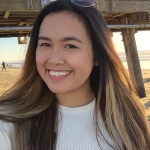 Meet your Posher, Daniela