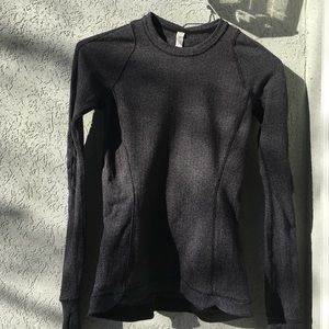Lululemon fitted long sleeve run shirt