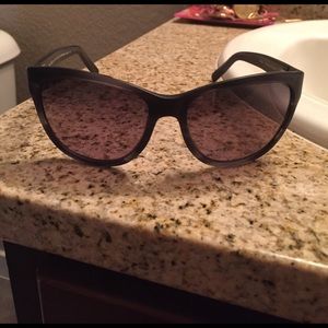 Maui Jim Ailana sunglasses, practically new