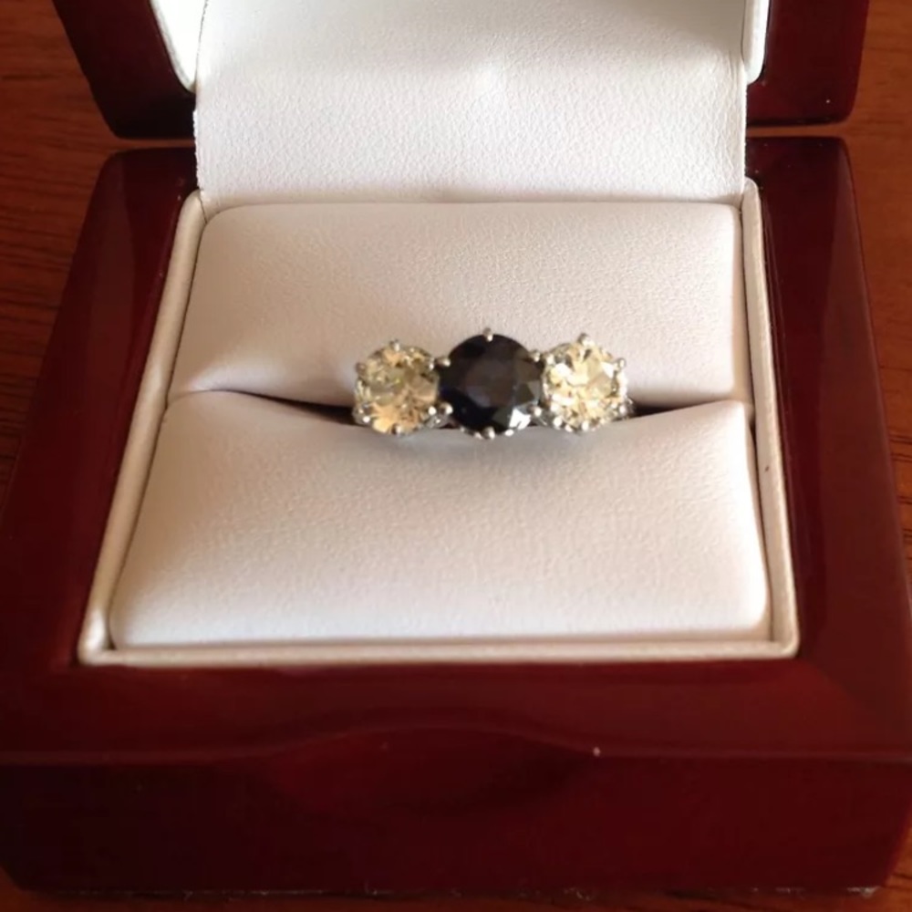 Genuine diamond & sapphire ring