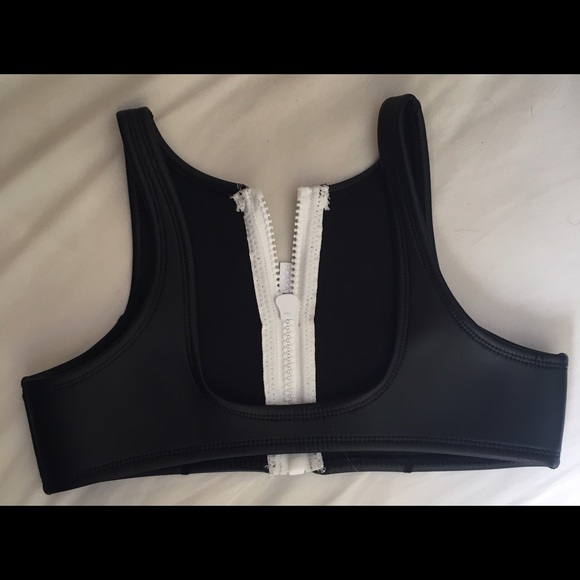 HOAKA SWIM TOP - Picture 3 of 3