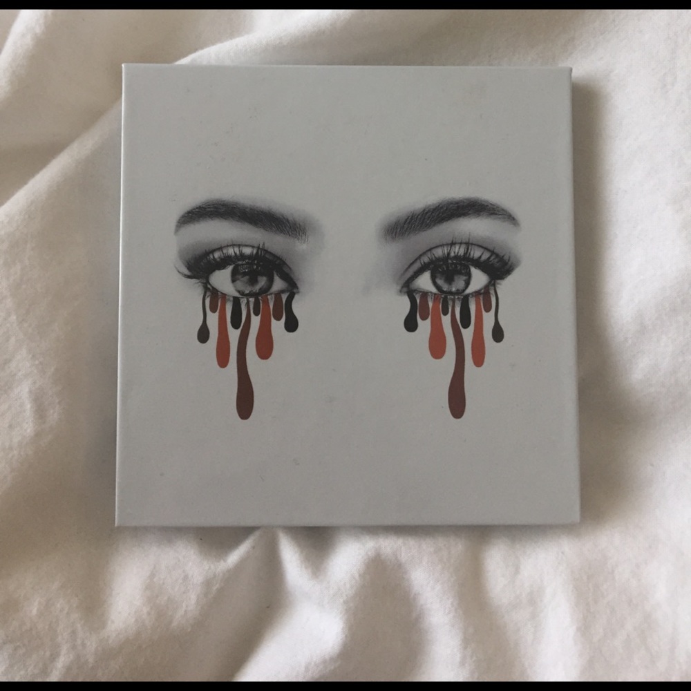 Kylie Bronze Palette