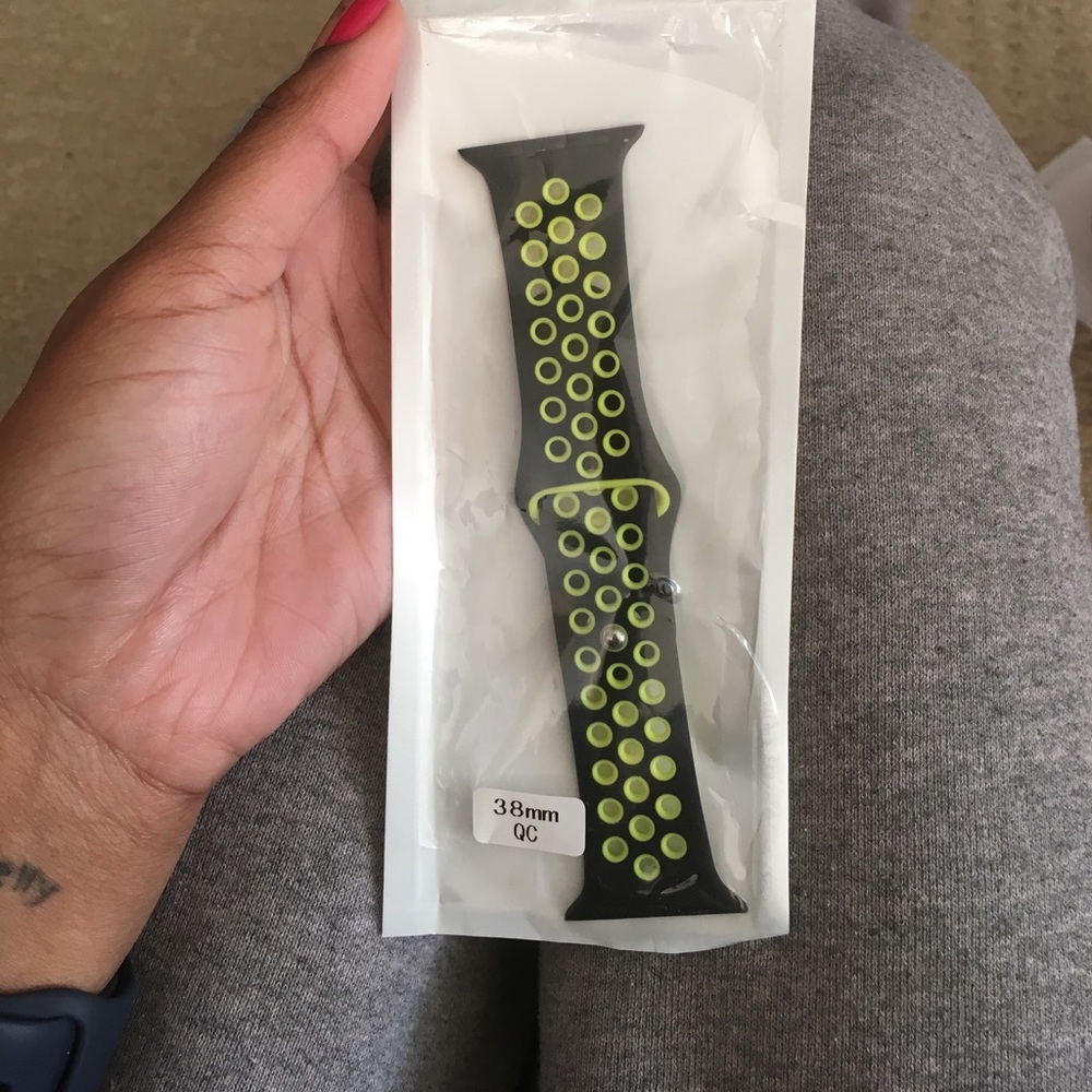Brand new (not Apple ) watch band