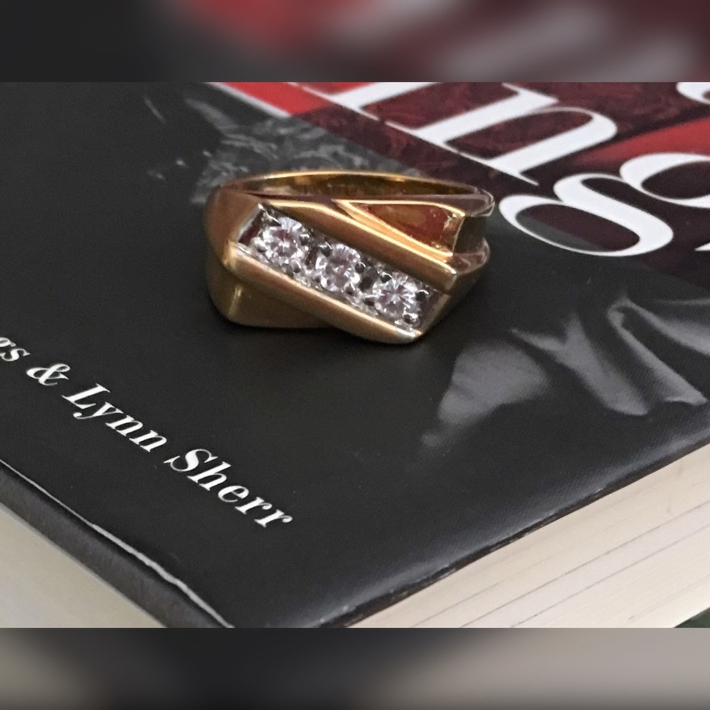 LIND Ring - Picture 2 of 4