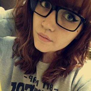 Meet your Posher, Stephenie