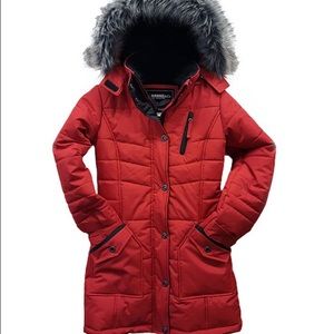 Hawke & Company red quilted coat. BNWT