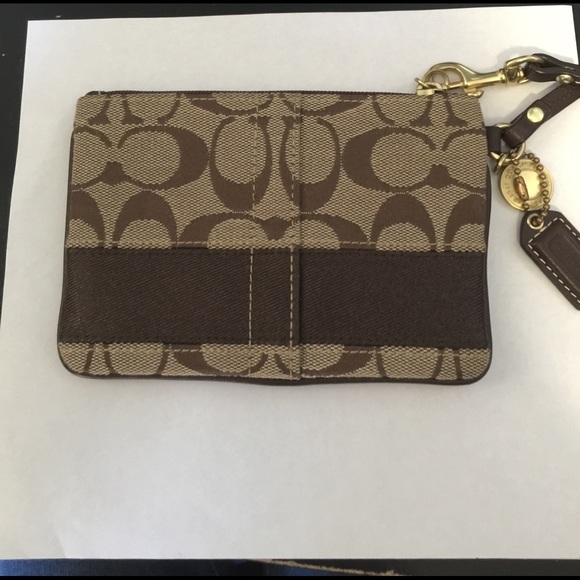 Coach wristlet - Picture 1 of 2