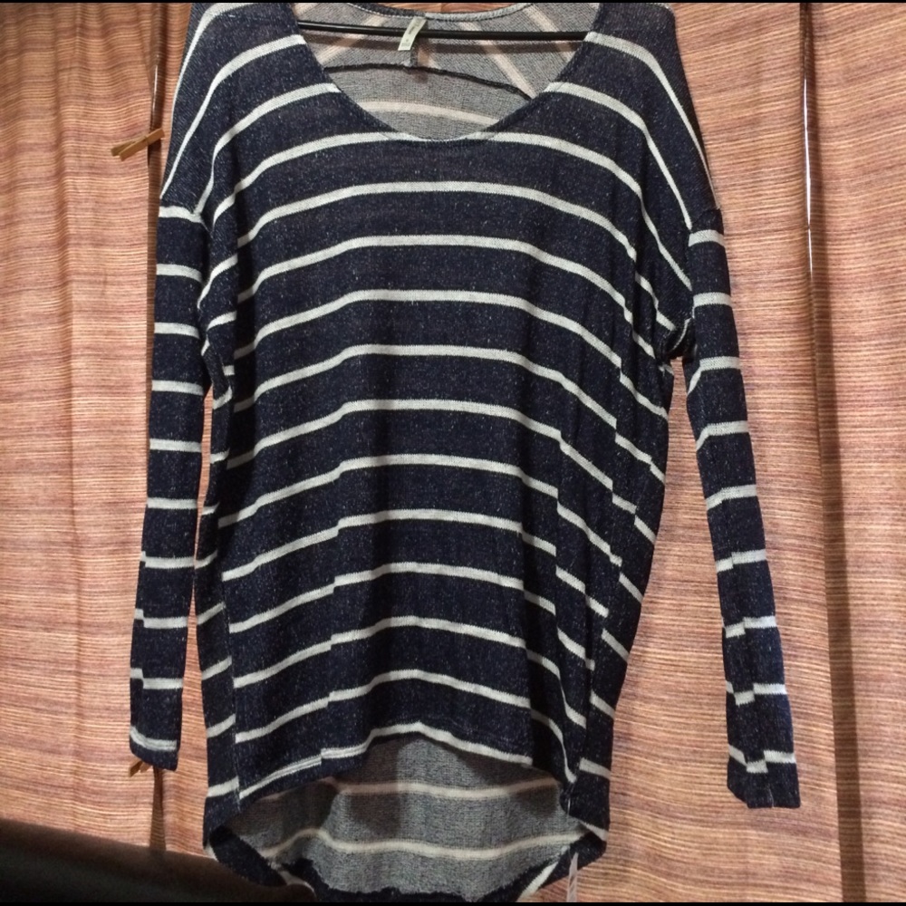 Navy and white stripe half sleeve shirt.