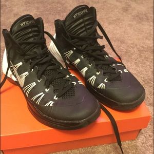 Nike Hyperdunk Basketball Shoes🏀