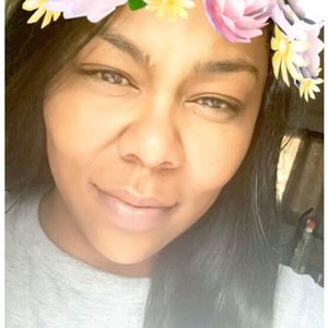 Meet your Posher, Sharray