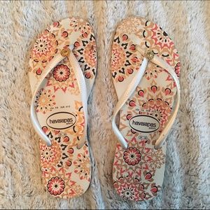 White, printed Havaianas flip flops