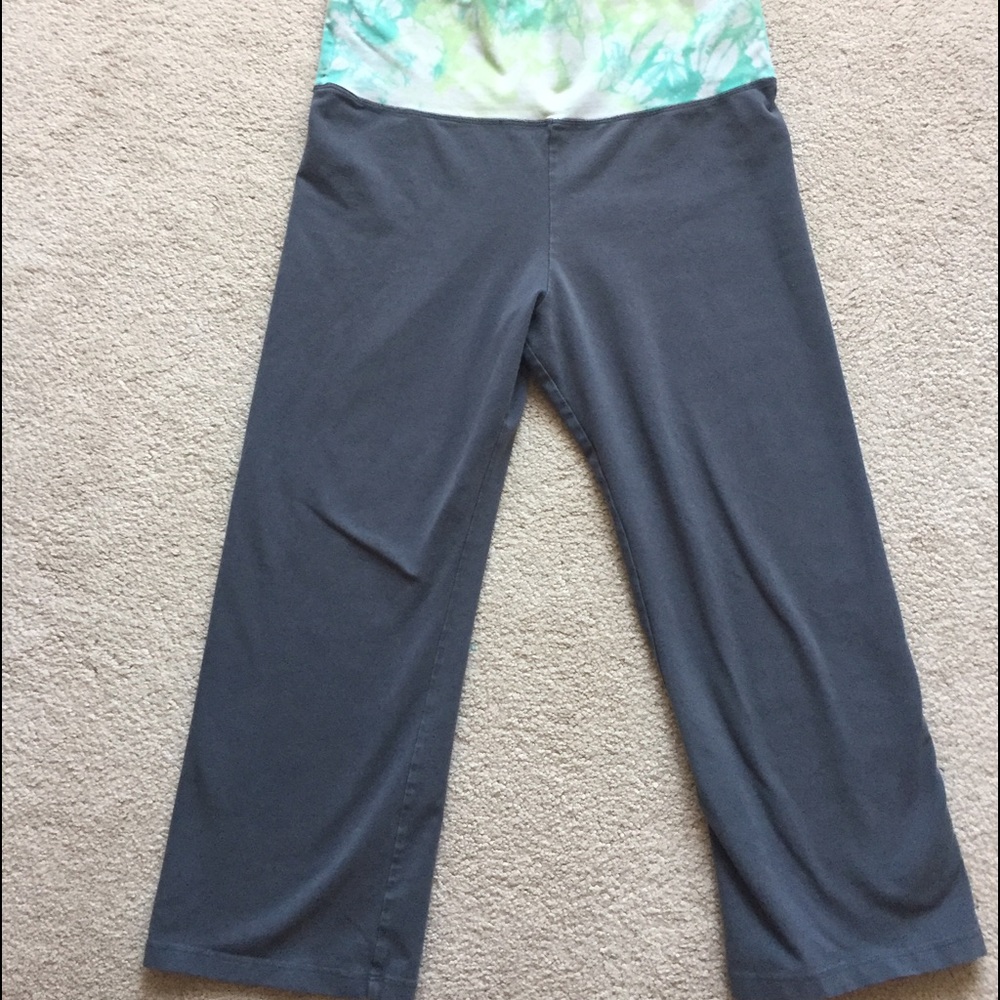 Cropped Yoga/Workout Pants