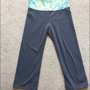 Cropped Yoga/Workout Pants