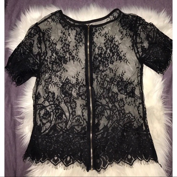 ONE LEFT πBlack lace zipper blouse - Picture 3 of 4