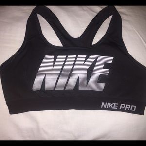 Nike Pro sports bra