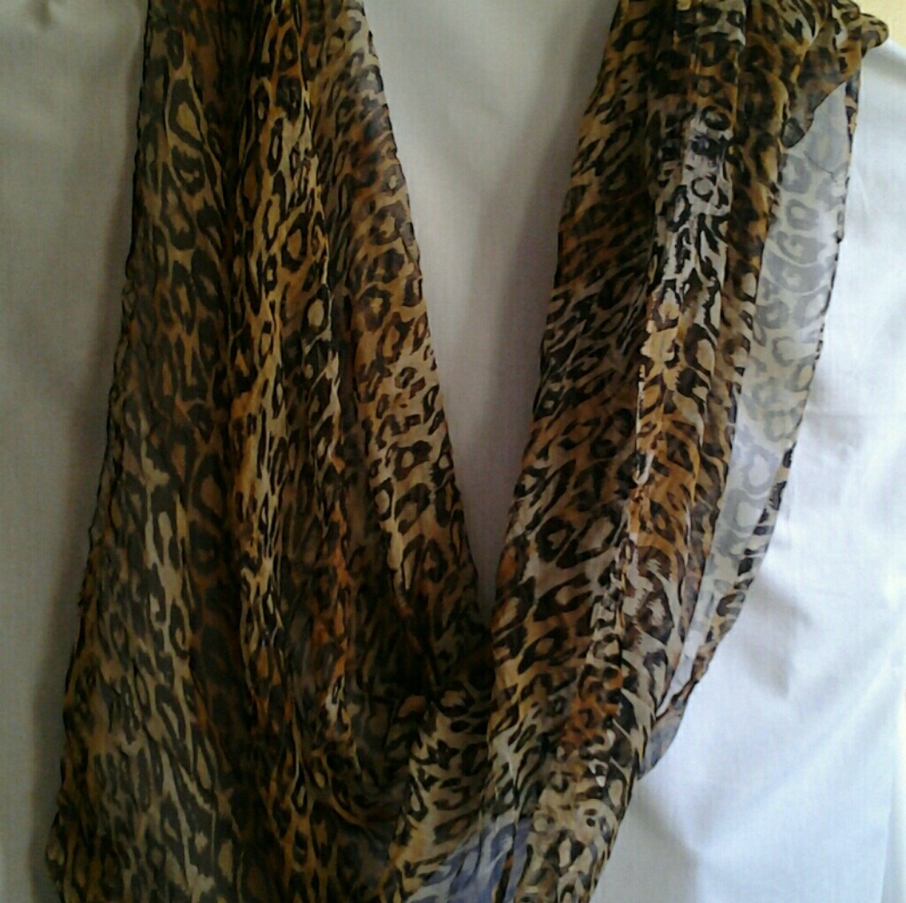 Leopard  Scarf