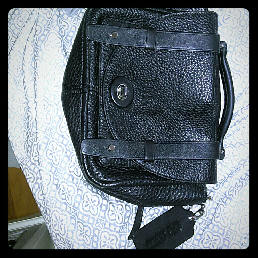 price REDUCTION coach mini brooklyn black
