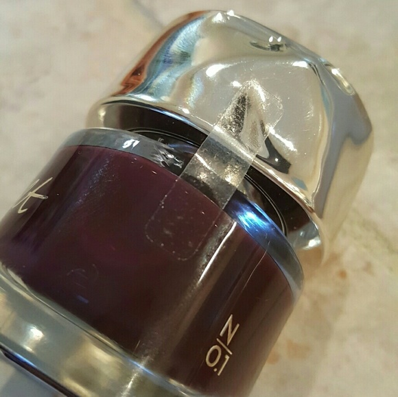 Smith & Cult nail polish - Picture 3 of 3