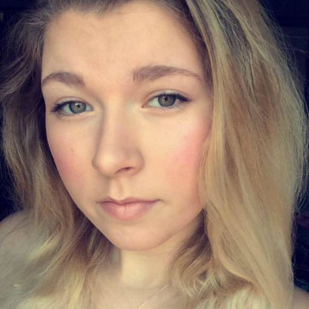 Meet your Posher, Sarra