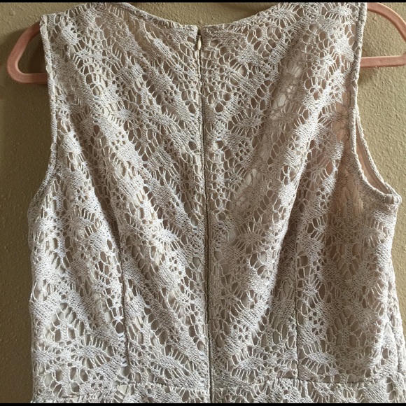 Dress - Picture 4 of 4