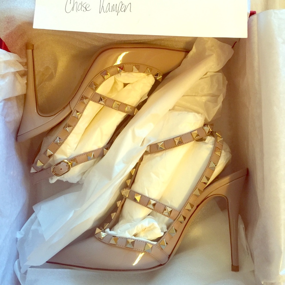 Valentino Rock Studs Pumps - Picture 1 of 4