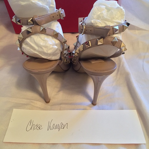 Valentino Rock Studs Pumps - Picture 3 of 4