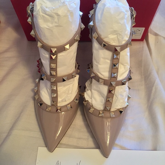 Valentino Rock Studs Pumps - Picture 4 of 4