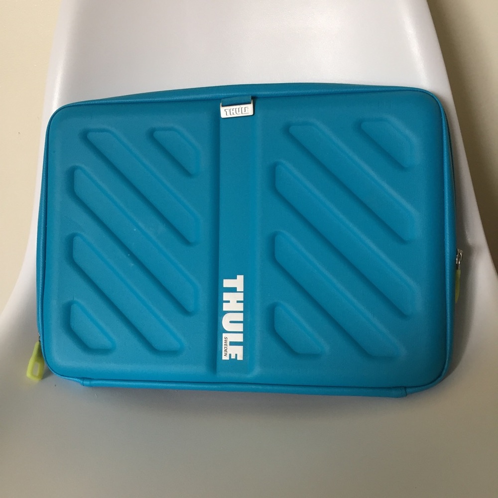 Macbook pro sleeve ✨✨