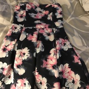 Abercrombie kids dress size medium