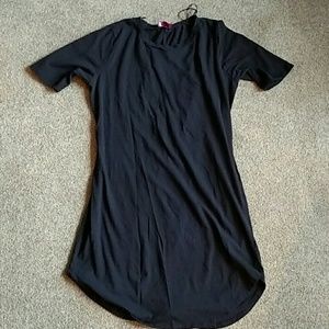 Black casual t shirt dress
