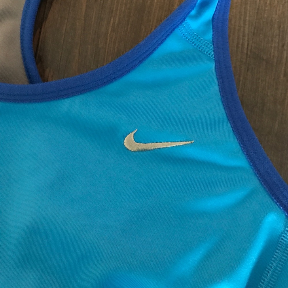 NIKE RACERBACK SPORTS TOP - Picture 2 of 5