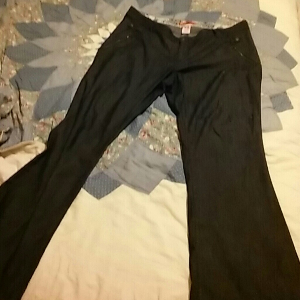 Jeans - Picture 2 of 3