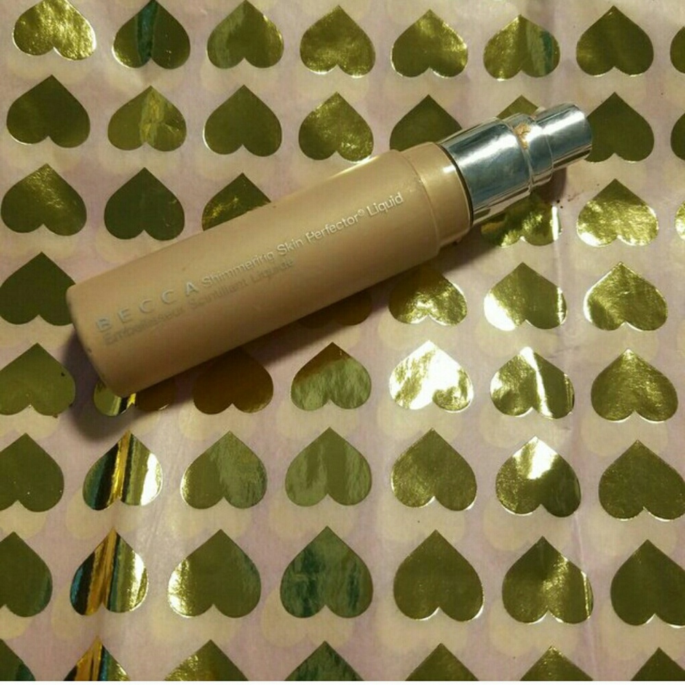 Becca shimmering skin perfector