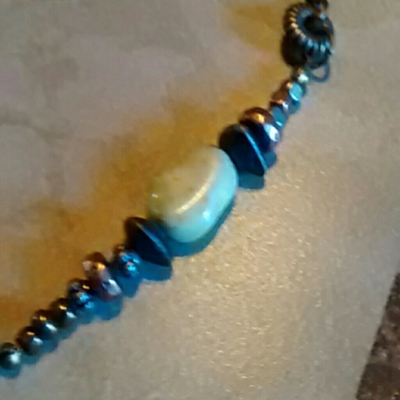 Vintage Beautifully Detailed Statement Necklace - Picture 6 of 8