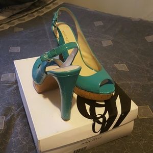 Nine West 4.5in Peep-toe Heels