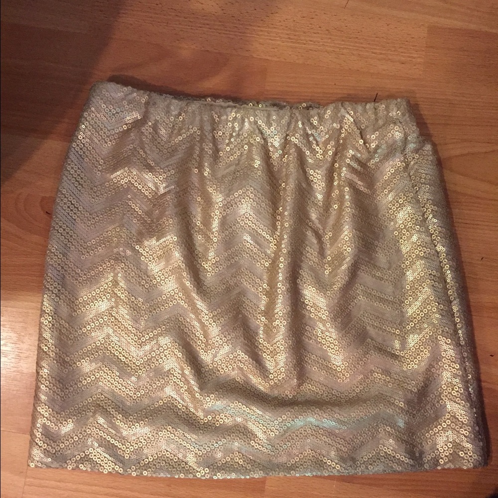 Sequined skirt