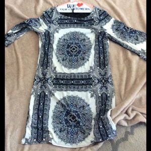 Brand new Laundry maternity dress